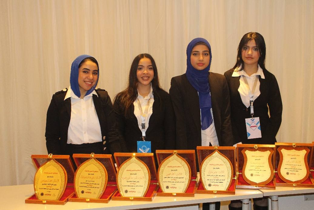 e792525f-7de7-4efe-a35b-a5f834f882d9