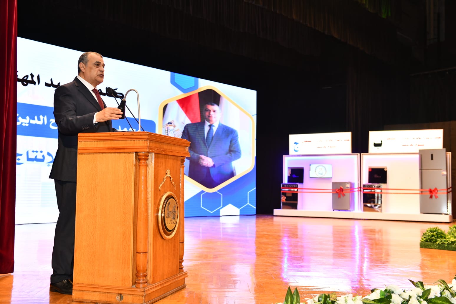 c530d8bc-cc03-4f8b-acd8-9a623a4f78c7