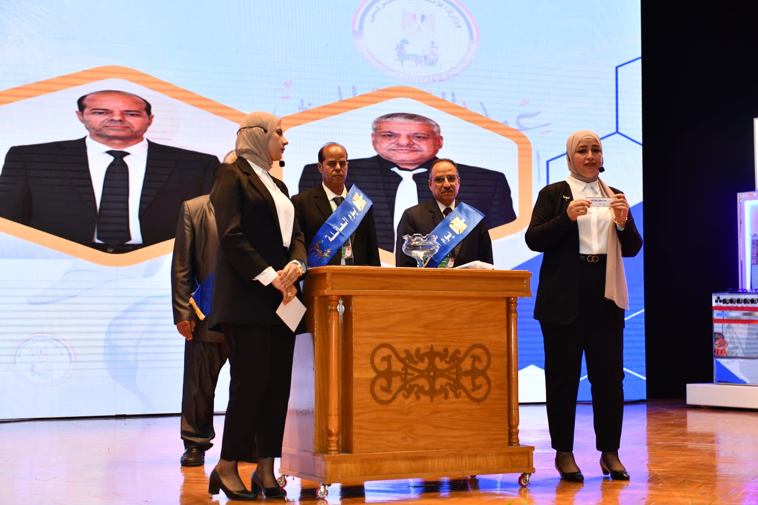 3fe4351c-5f9a-430a-ad60-f6e67cc45932