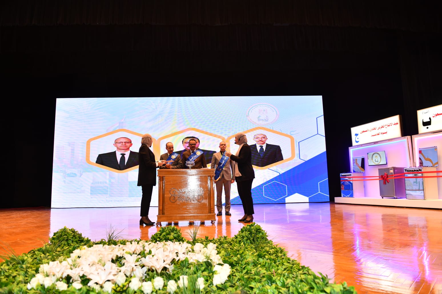 990d3b75-c0ff-4347-b47d-99998120f3ef