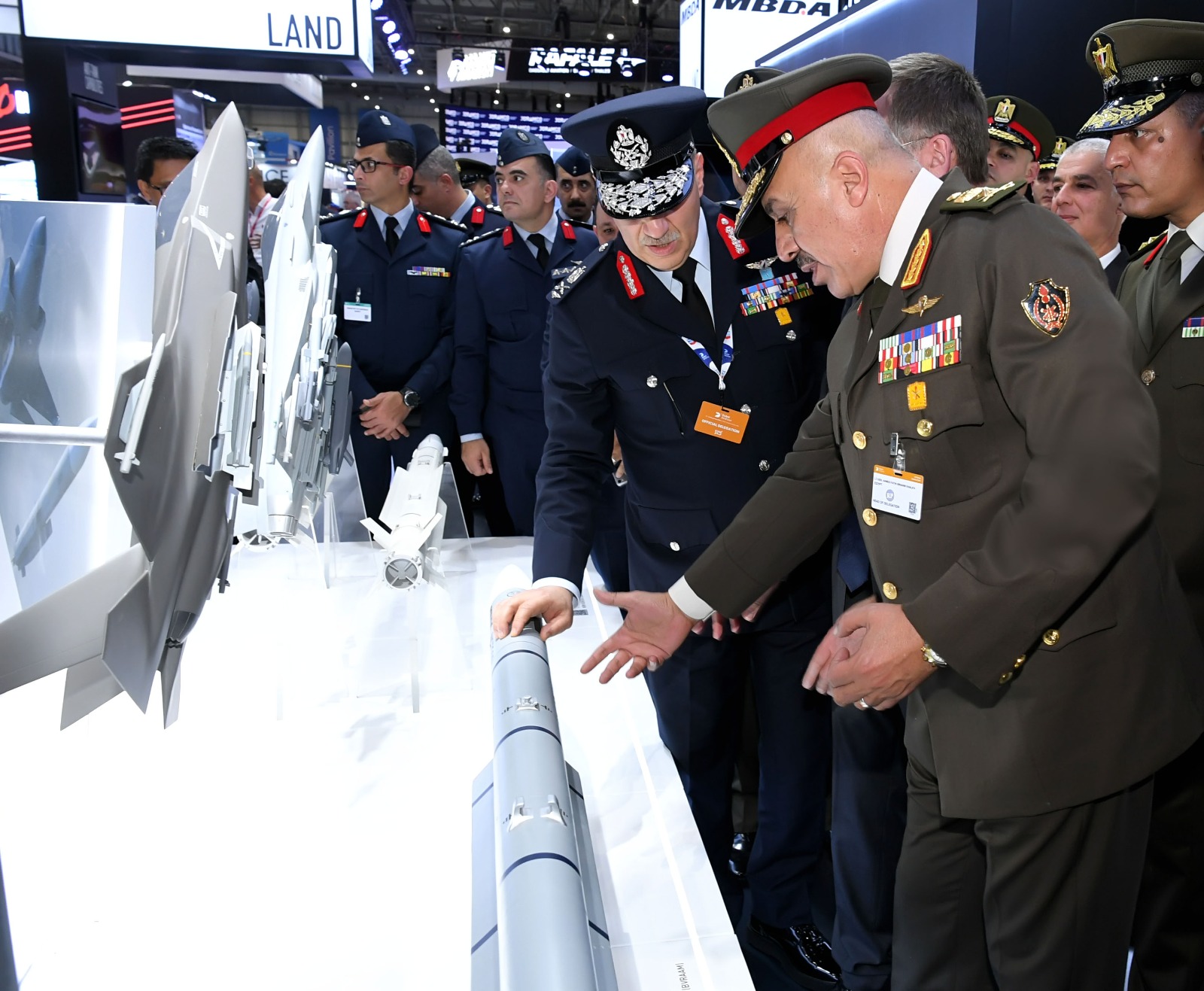 d7383527-d06e-48c5-9e7e-860858b82781