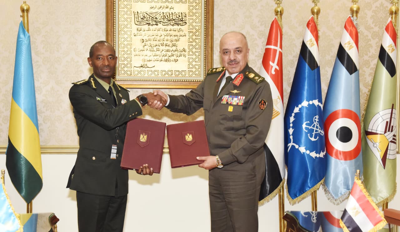 f0028cb5-0e3c-438f-a806-0886c8b51f91