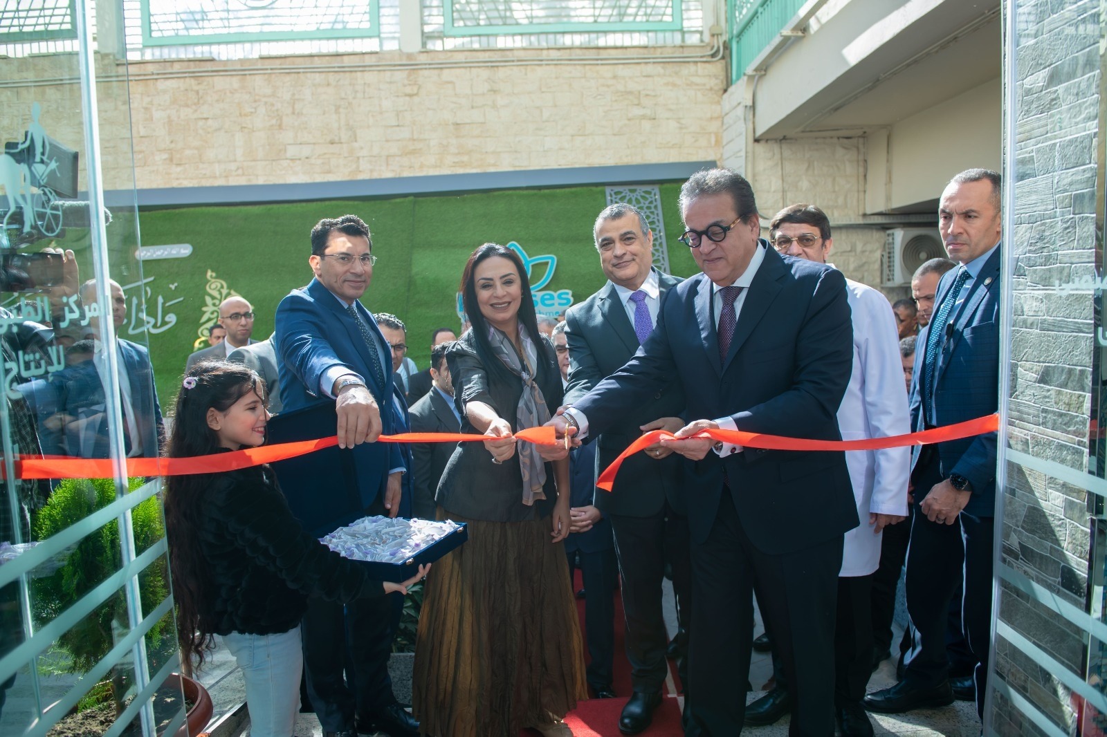 e0df3bfd-69fb-4d3b-8830-55dfe4326377