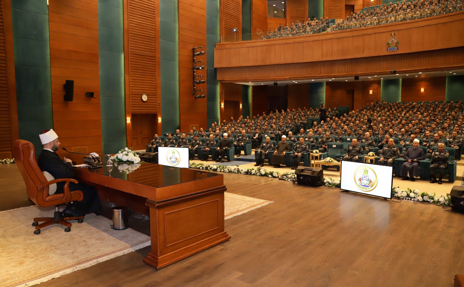 de8b7a5a-aed0-4129-8b6c-4dd0438658fa