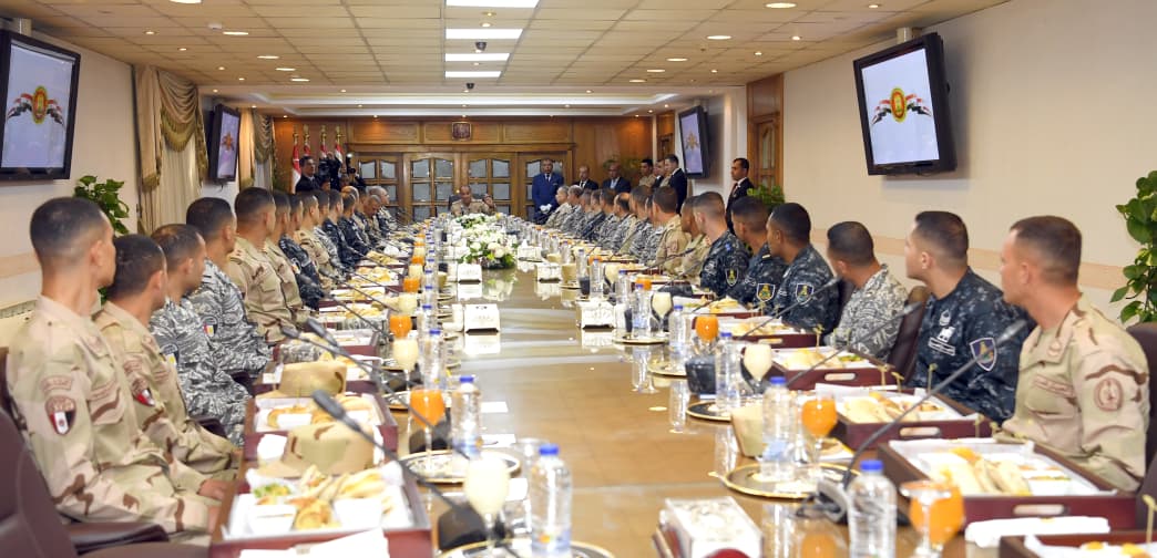 25f6fe98-ed8d-42ac-86af-8f2994f07228