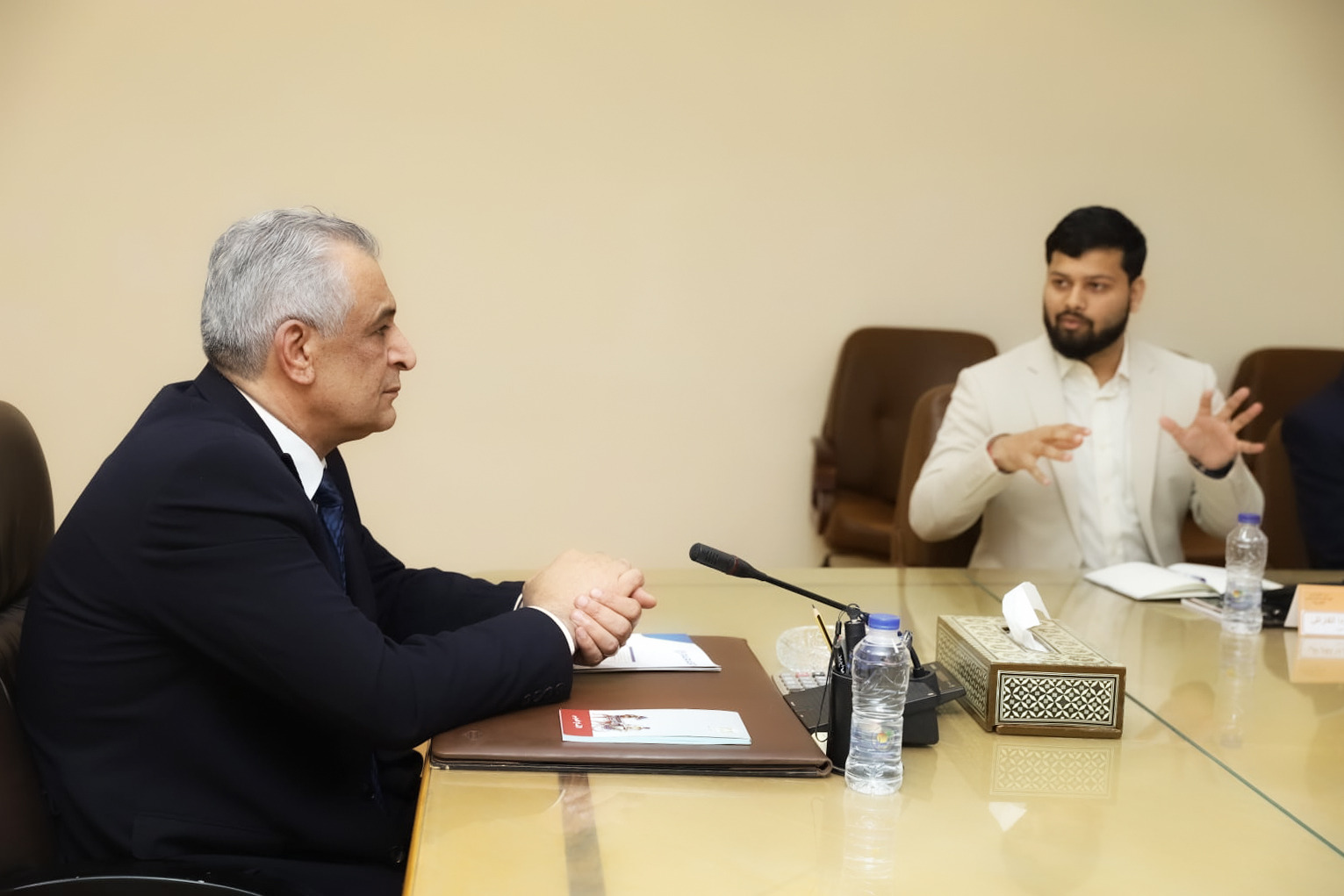 c91c91d9-f067-4bb2-b35e-6ef779c3c620