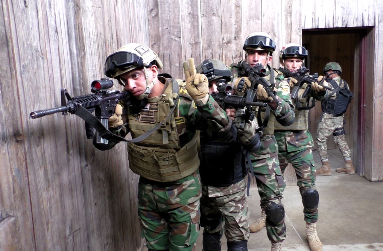 جانب من الحدث 