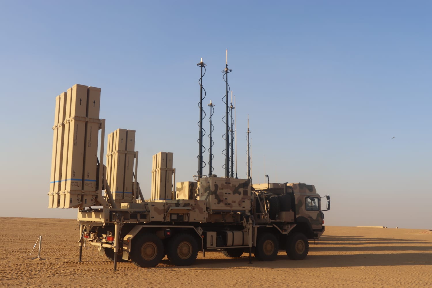 من ارشيف الدفاع الجوي 