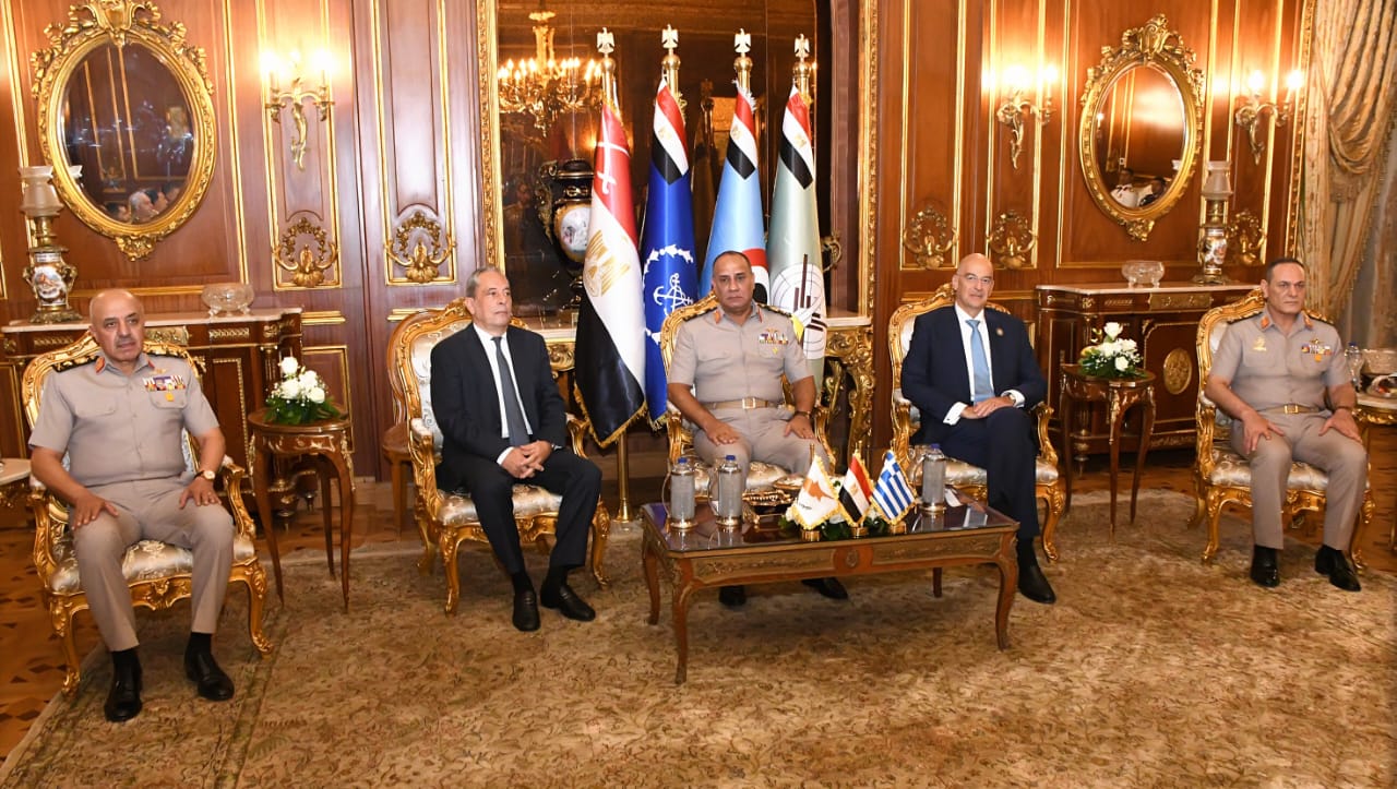 جانب من الحدث 