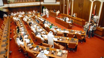 البحرين تقر موازنة 2015 و2016 بعد تعديلات أجراها البرلمان