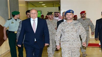 الرئيس اليمني يزور مركز الدفاع الوطني بوزارة الدفاع السعودية