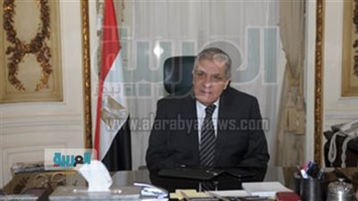 محلب يعقد اجتماعا لمتابعة خطوات تنفيذ تكليفات السيسي بشأن الإسكان