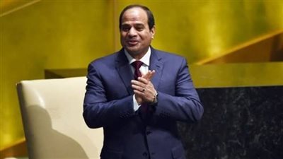 السيسي يكرم أصغر حافظ للقرآن فى مصر وبعض الدول