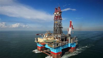 النفط ينخفض مع هبوط الصادرات السعودية وتراجع أنشطة الحفر في أمريكا