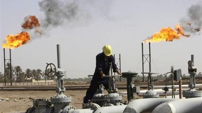 تراجع أسعار النفط مع هبوط الصادرات السعودية
