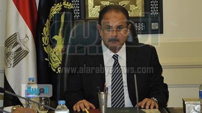 وزير الداخلية يتفقد قوات تأمين استاد برج العرب 