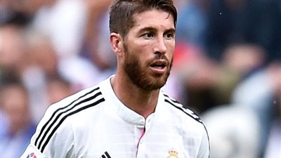 مانشستر يونايتد يتقدم بعرض كبير لضم راموس مدافع ريال مدريد 