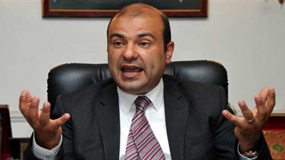 وزير التموين يقدم كشف حساب 