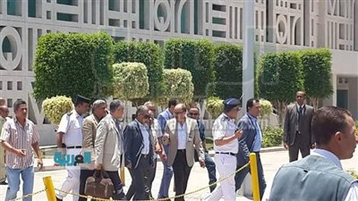 بالصور.. وزير الآثار ومحافظ الأقصر في جولة على المناطق الأثرية