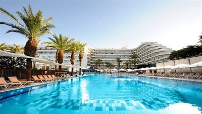 يديعوت أحرونوت: انخفاض 25% فى نسبة الاشغالات بالفنادق الإسرائيلية