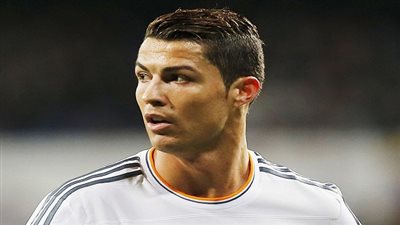 ريال مدريد يرفض ملايين باريس سان جيرمان ويتمسك برونالدو