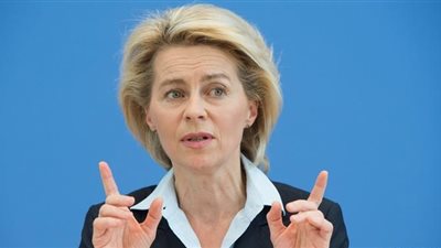 وزيرة الدفاع الألمانية تصل مالي