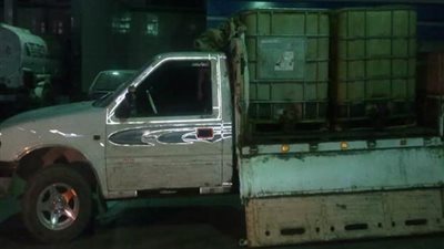 رئيس مدينة إسنا يضبط سيارة محملة بـ2.5 طن وقود قبل تهريبها 