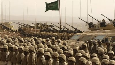 السعودية تتصدى لهجمات الحوثي من الأراضي اليمنية