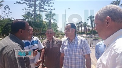 بالصور.. وزير الإسكان يتابع سير العمل بمشروع الإسكان الاجتماعي 