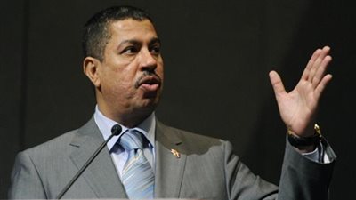 رئيس الوزراء اللبناني يلتقي وزيرة الدفاع الإيطالية 