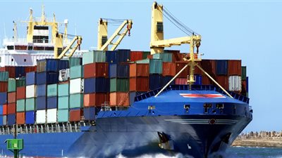 التمثيل التجارى المصرى: 2 مليار و142 مليون دولار حجم التبادل التجارى مع الإمارات خلال عام 2014 