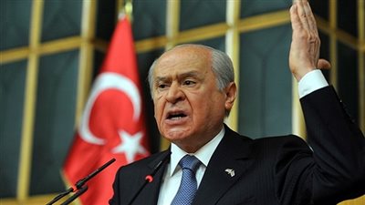 محامون أتراك يتقدمون بشكوى ضد زعيم حزب الحركة القومية