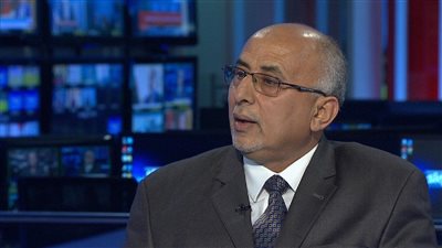 وزير يمني: الحكومة عادت إلى السعودية لترتيب أوضاعها