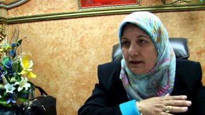 التحقيق مع مدرس تسبب في إصابة طالبة بـ60 غرزة في المحلة