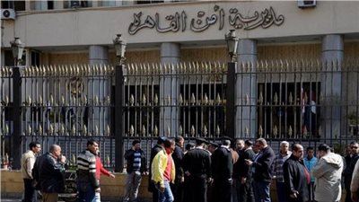 التحقيق مع متهمين استوليا على ملايين الجنيهات من 