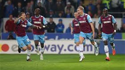 وست هام يتقدم على تشيلسي بهدف نظيف في الشوط الأول