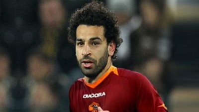 بالفيديو.. طرد محمد صلاح أمام فيورنتينا