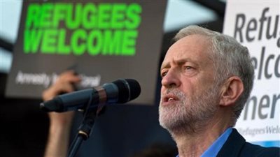 ارتفاع عدد الناخبين البريطانيين المطالبين بالإطاحة بزعيم حزب العمال