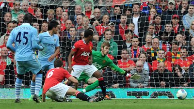 السيتي يتصدر الدوري الإنجليزي بتعادل سلبي أمام 