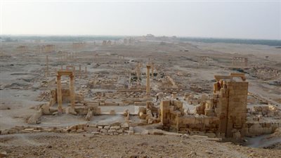 المرصد السوري: داعش يعدم 3 بتفجيرهم على أعمدة في تدمر