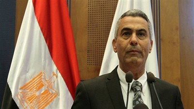 وزير النقل: عاملو السكة الحديد يعملون في ظروف صعبة