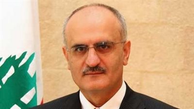 وزير مالية لبنان: هناك نقص بأجور الموظفين