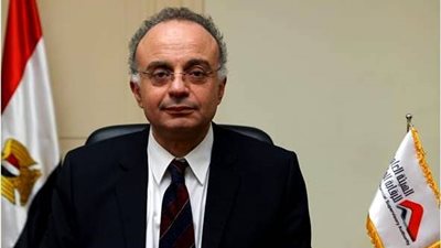 شريف سامي: رأس المال السوقي 449 مليار جنيه بانخفاض 15% فى سنة