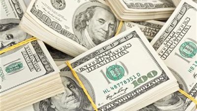 دراسة: انعاش السياحة والاستثمار الأجنبى يؤدي لاجتياز أزمة الدولار