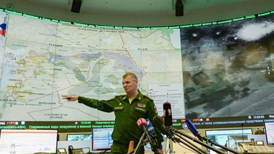 الدفاع الروسية تطلب تفسيرا لتصريحات الناطق باسم السفارة الأمريكية حول سوريا