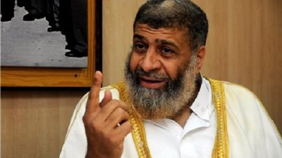 عاصم عبد الماجد يطالب بتغيير قيادات 