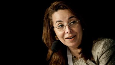 التضامن تقدم الإغاثة العاجلة لأسر عقار فيصل المنهار 