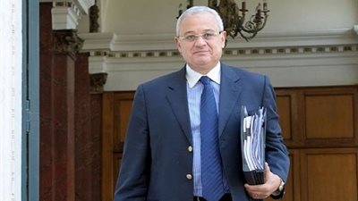 زعزوع يغادر إلى بريطانيا للمشاركة في فعاليات 