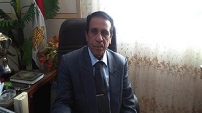 معاقبة 19 معلمًا وخصم يوم من راتبهم بمدرسة بالسويس لتأخرهم عن العمل