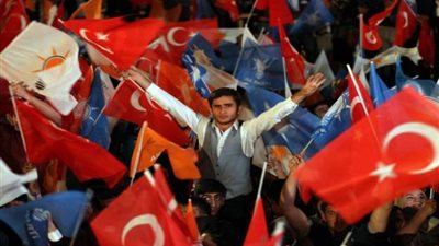 استمرار الاستقالات بحزب الحركة القومية بتركيا